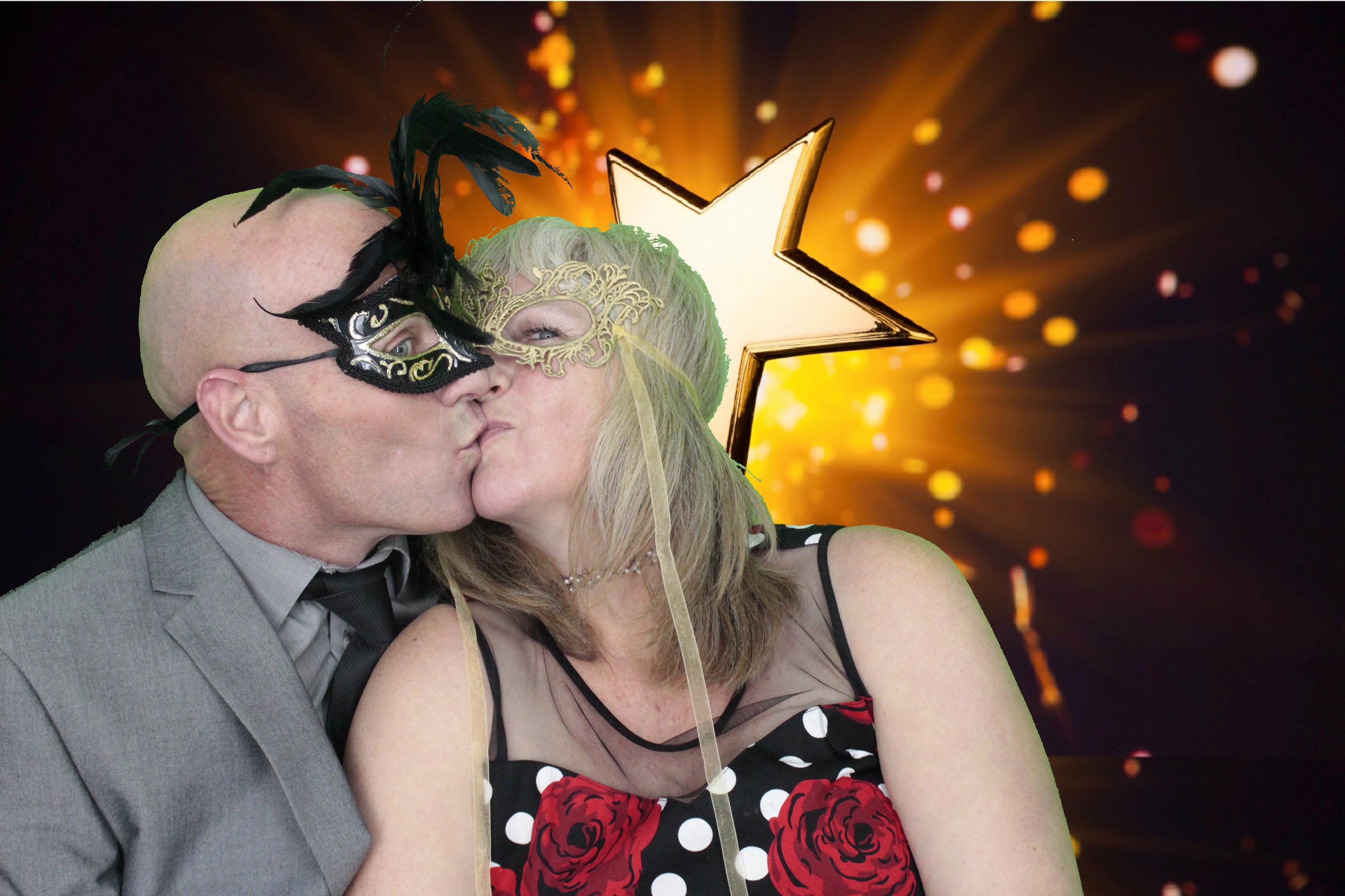 Chris & China's Wedding | View more photos from the event at gallery.myphotoboothexperience.co.uk/u/MyPhotoBoothExperienceLtd/Chris-Chinas-Wedding